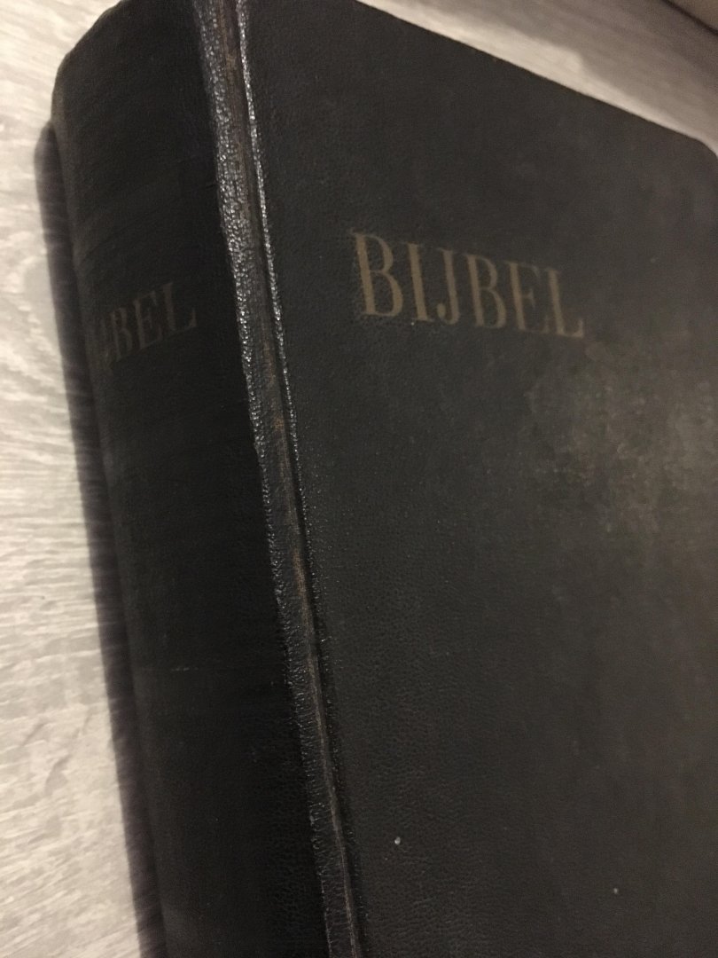  - Bijbel dat is de gansche heilige schrift vervattende al de kanonieke boeken des ouden en nieuwen testaments