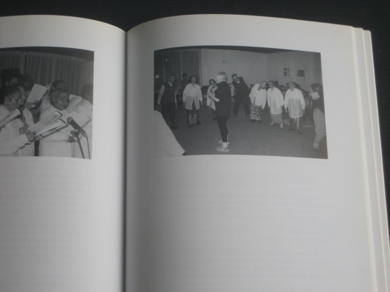 Feirabend, J. ea - 'Het lijkt wel alsof ze geen wensen hebben...' Oudere Indische Nederlanders en zorg, een verkennend onderzoek