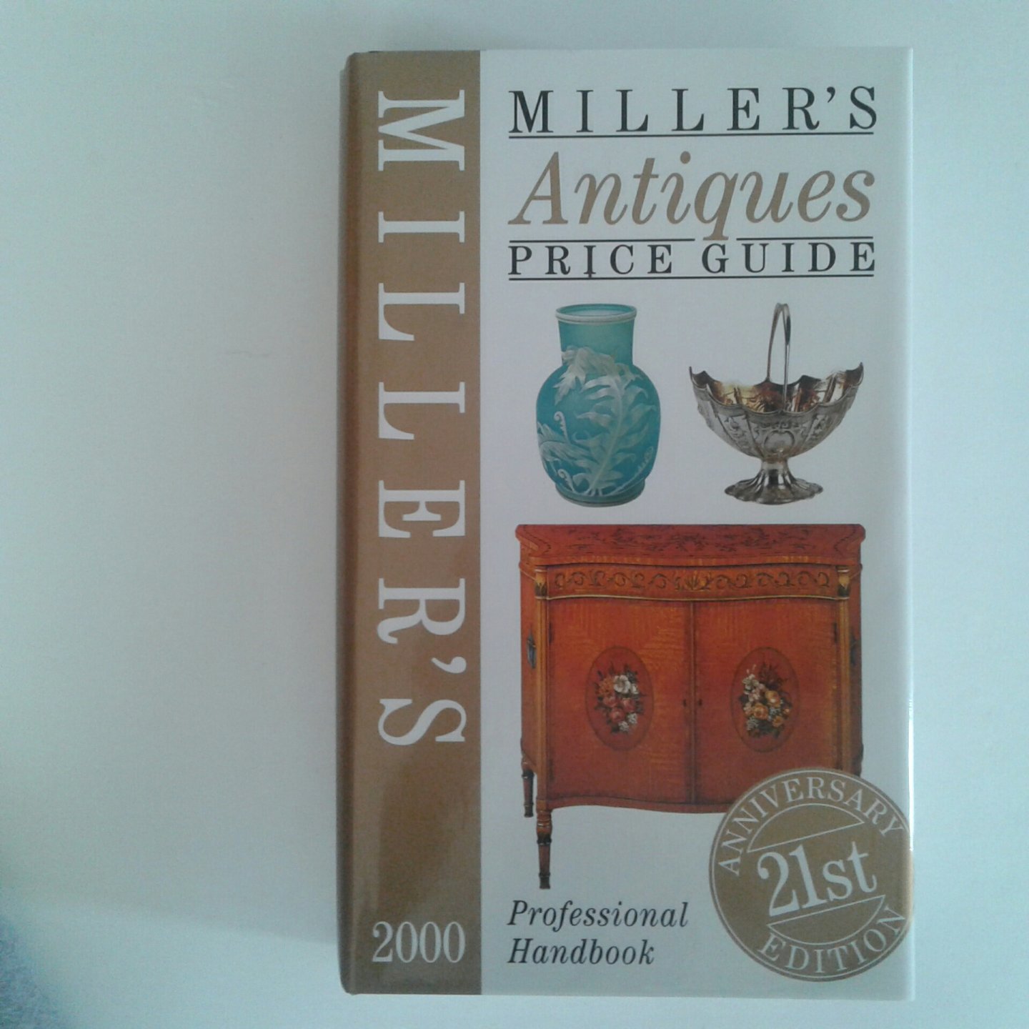  - Miller's Antiques Price Guide 2000 ; professional Handbook