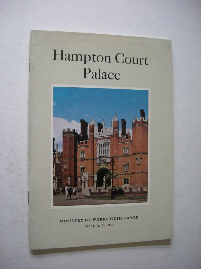 Chettle, G.H. - Hampton Court Palace
