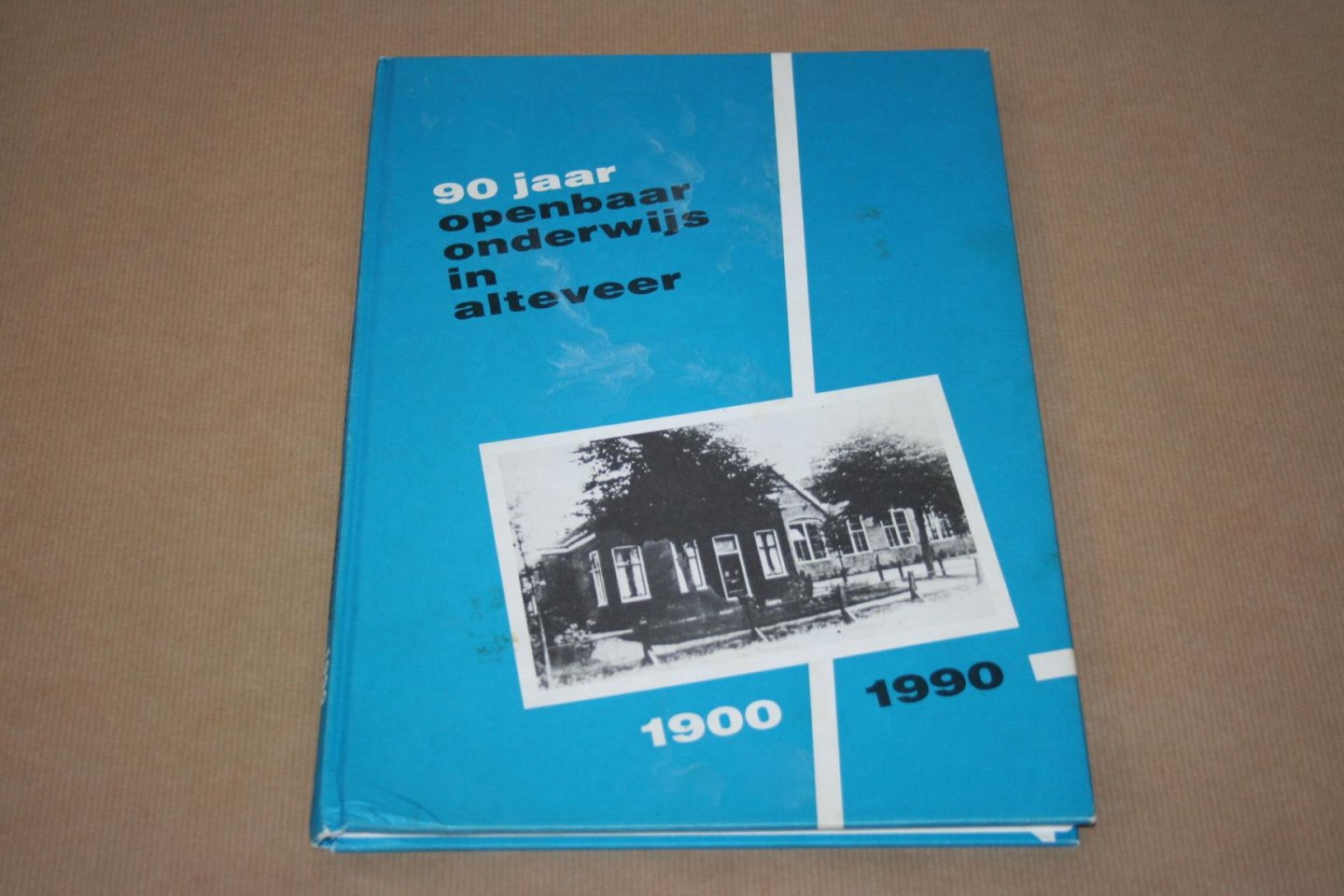 J. Molter - 90 jaar Openbaar Onderwijs in Alteveer - 1900-1990
