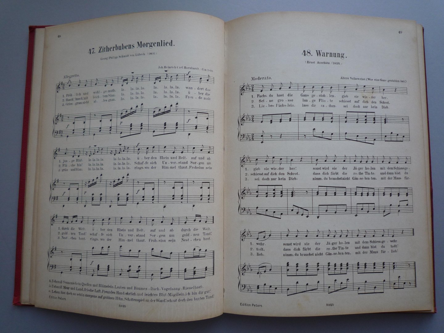 Erk, Ludwig - Erk`s Deutscher Liederschatz. Eine Auswah der beliebtesten Volks-, Vaterlands-, Soldaten-, Jäger- und Studenten-Lieder für eine Singstimme mit Pianofortebegleitung. Band I