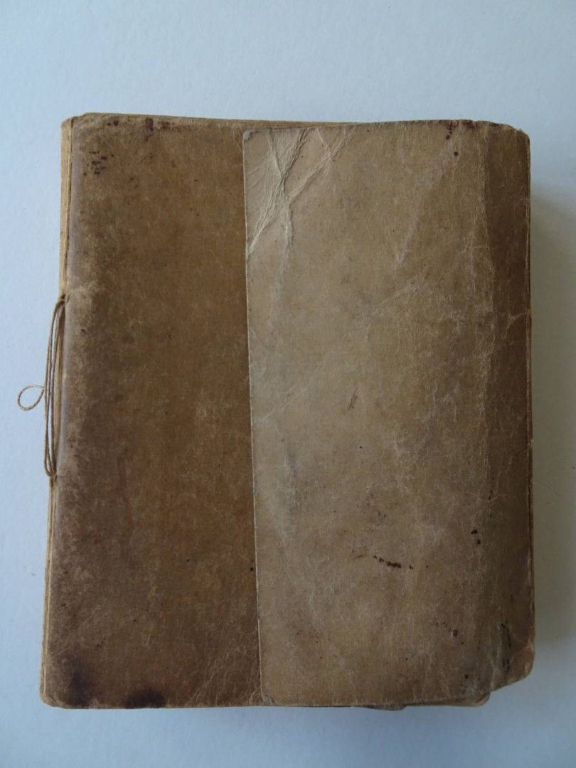 N.n. - Van Zwaamen's en Thompson's almanak voor het jaar onzes Heeren Jesu Christi 1906. Voorzien met de jaarmarkten, kermissen, paarden-, beesten-, leer- en andere markten, alsmede de Maans op- en ondergang.