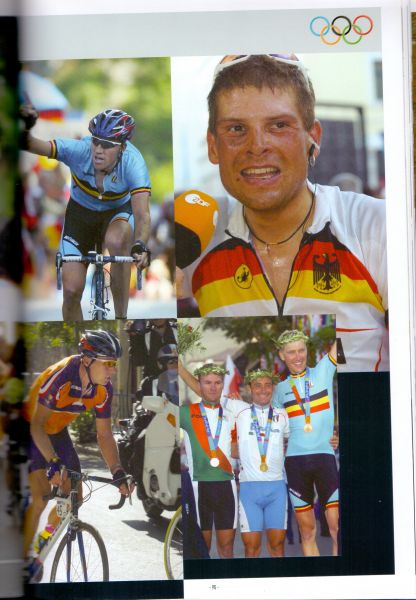 Ouwerkerk, Peter - tekst; Vos, Cor en Marketa Navratilova- foto's (ds3001) - Highlights. The 2004 season of roadcycling (boek is in Ned.taal)