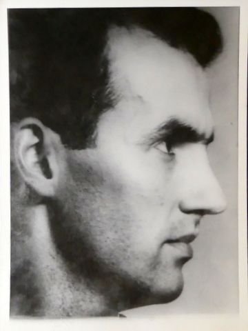 Nono, Luigi: - [Fotografie, Profil nach rechts]