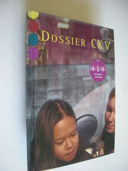 Wervers, E.,eindred. / Veldman, R. fotografie - Dossier CKV - Voortgezet onderwijs