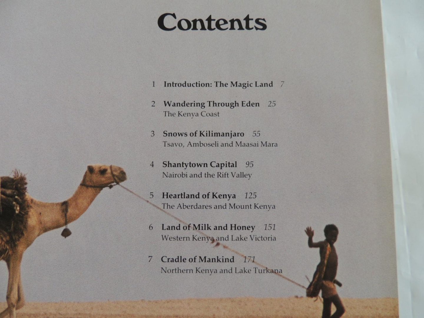 Mohamed Amin; Brian Tetley; Duncan Willetts - foreword Arap Moi - Kenya - the magic land