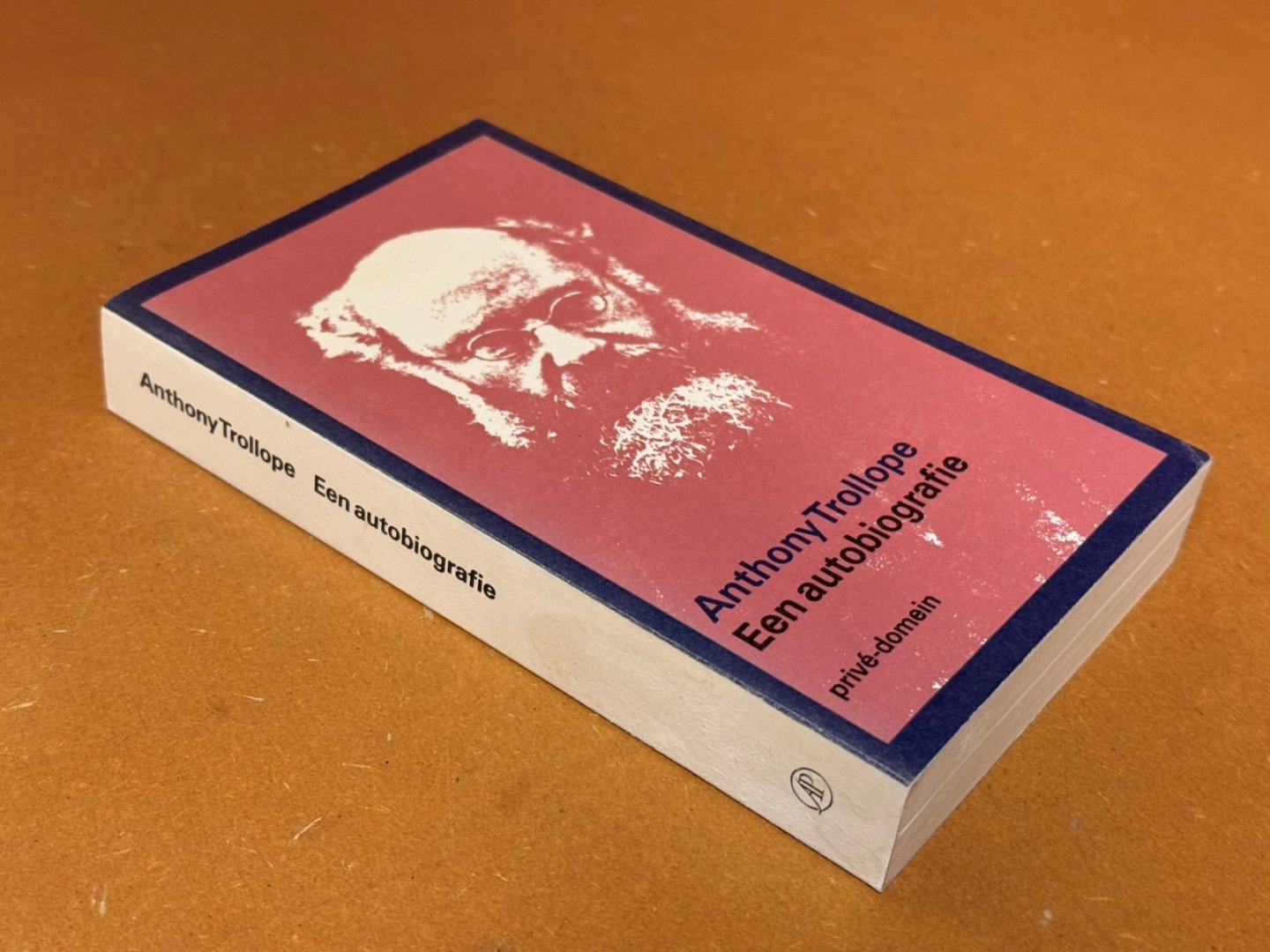 Anthony Trollope; Tinke Davids (vertaling) - Een Autobiografie [Prive Domein 143]