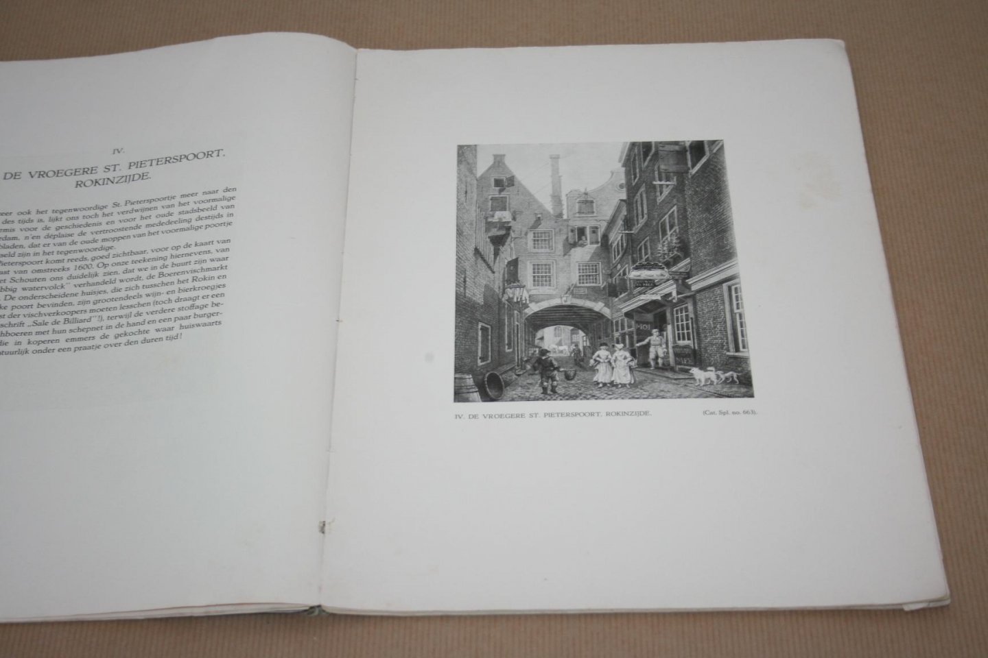 H.P. Schouten & Corn. J. Gimpel - Oude teekeningen van Amsterdam 1842-1917  (door H.P. Schouten met beschrijvenden tekst van Corn. J. Gimpel)