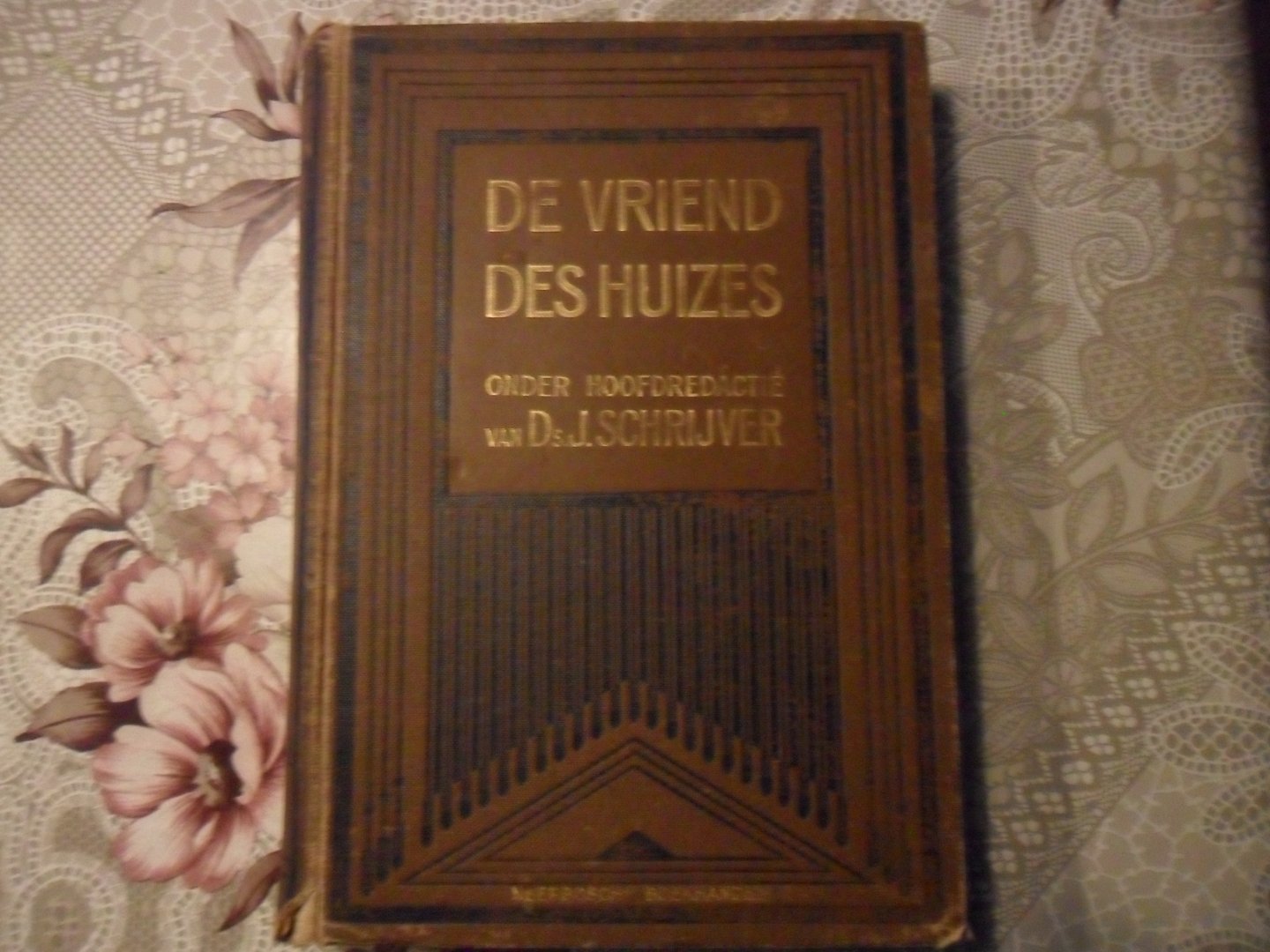 Schrijver J. onder hoofdredactie - De vriend des huizes