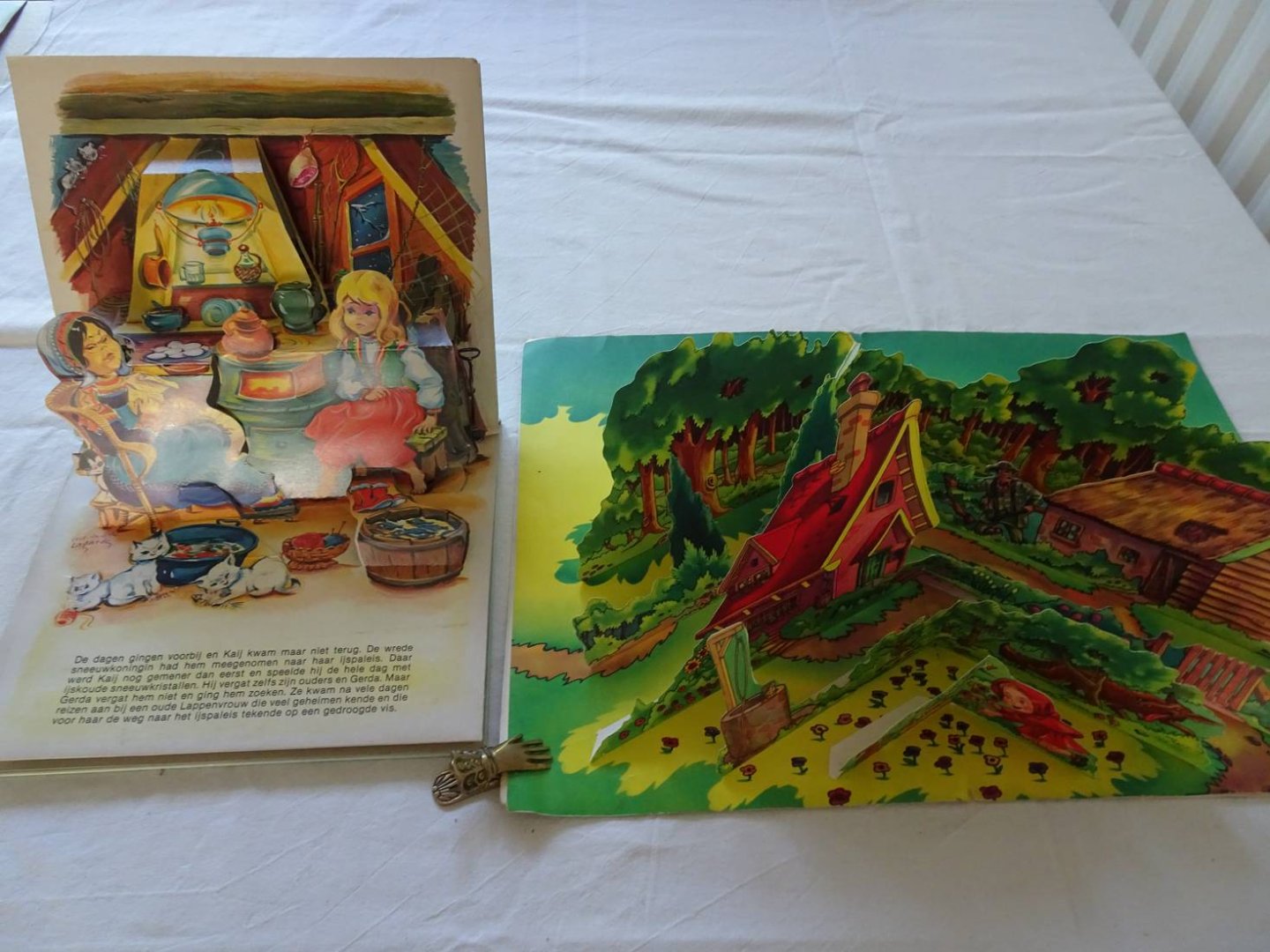 Hoekstra, Han G., Joop Geesink & H.C. Andersen. - Roodkapje/ De Sneeuwkoningin. 2 titels.