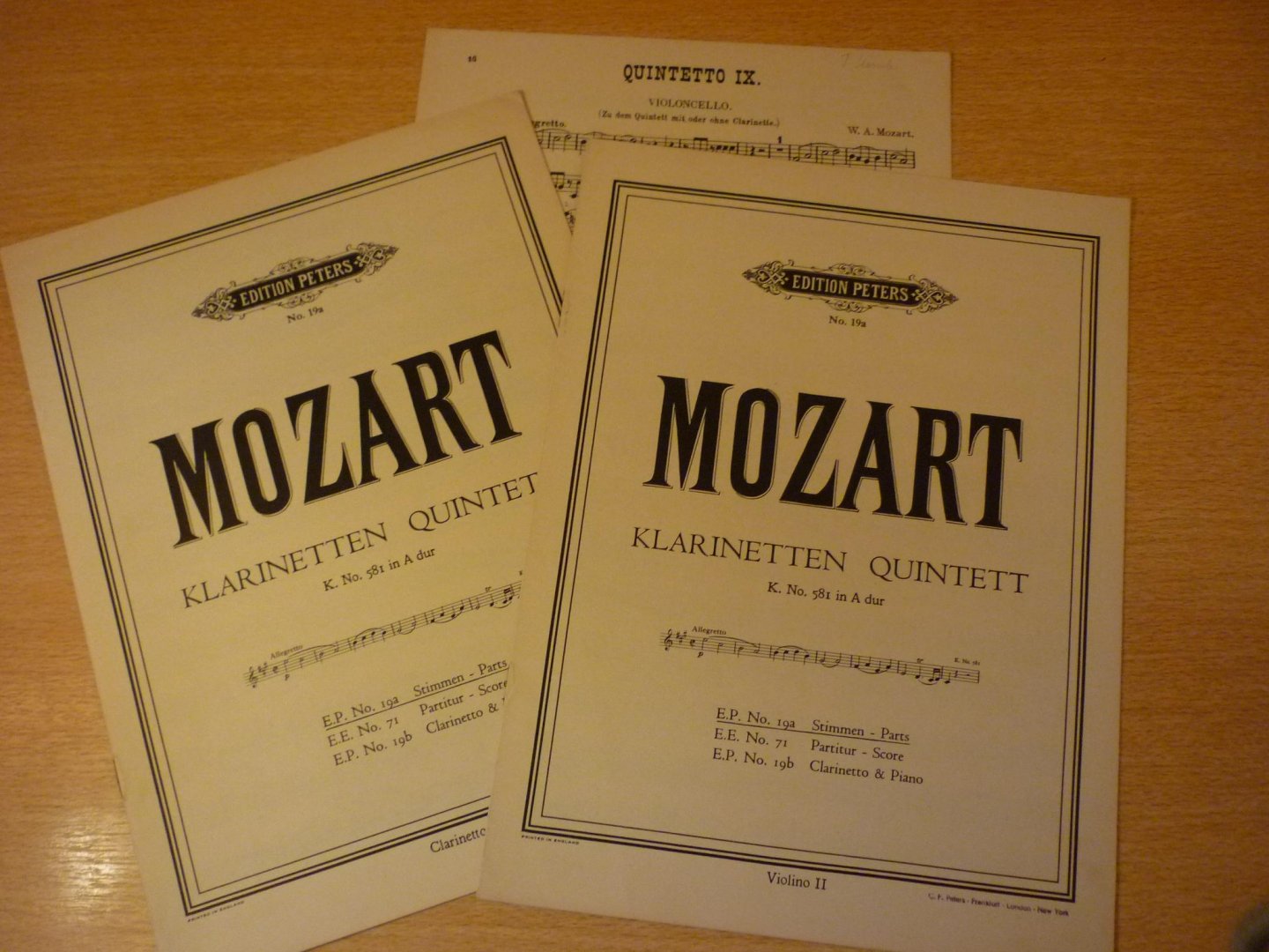 Mozart. W.A. (1756 – 1791) - Klarinetten Quintett; K. No. 581 in A dur; E.P. No. 19a Stimmen - Parts; fur Clarinette in A, Violino und Violoncello