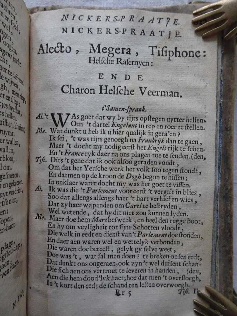 Veen, Jan vander. - Jan vander Veens Zinne-beelden, oft Adams appel, Verciert met seer aardige konst-platen. Mitsgaders syne oude en nieuwe ongemeene bruylofs- en Zegezangen, Raatselen, uytgebeeldt met zin-ryke uytleggingen; syn gulden en yseren eeuw; alsmede een...