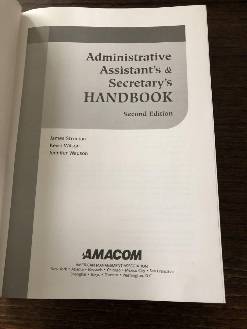 James Stroman, Kevin Wilson, Jennifer Wauson - Administrative Assistant’s and secretary’s handbook