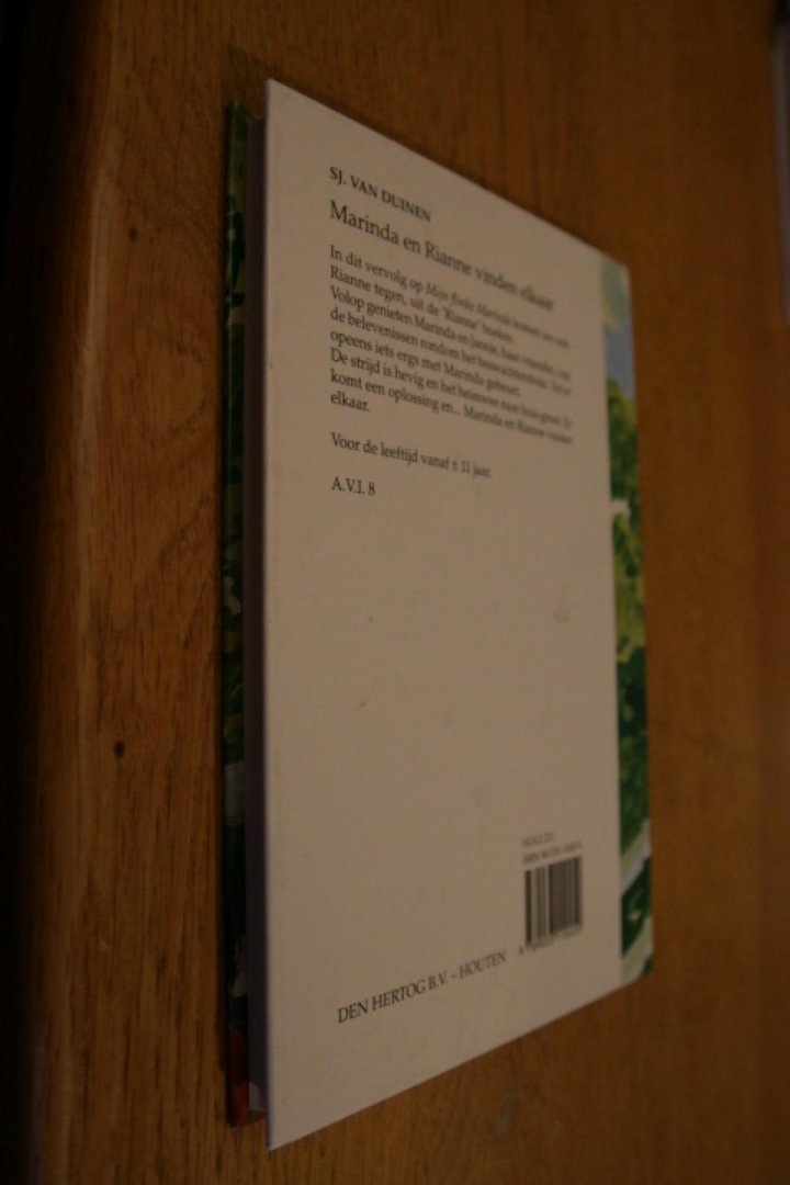 Duinen, Sj. van - Marinda en Rianne vinden elkaar