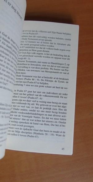 Amstel, J. van - Over Gods leiding gesproken...