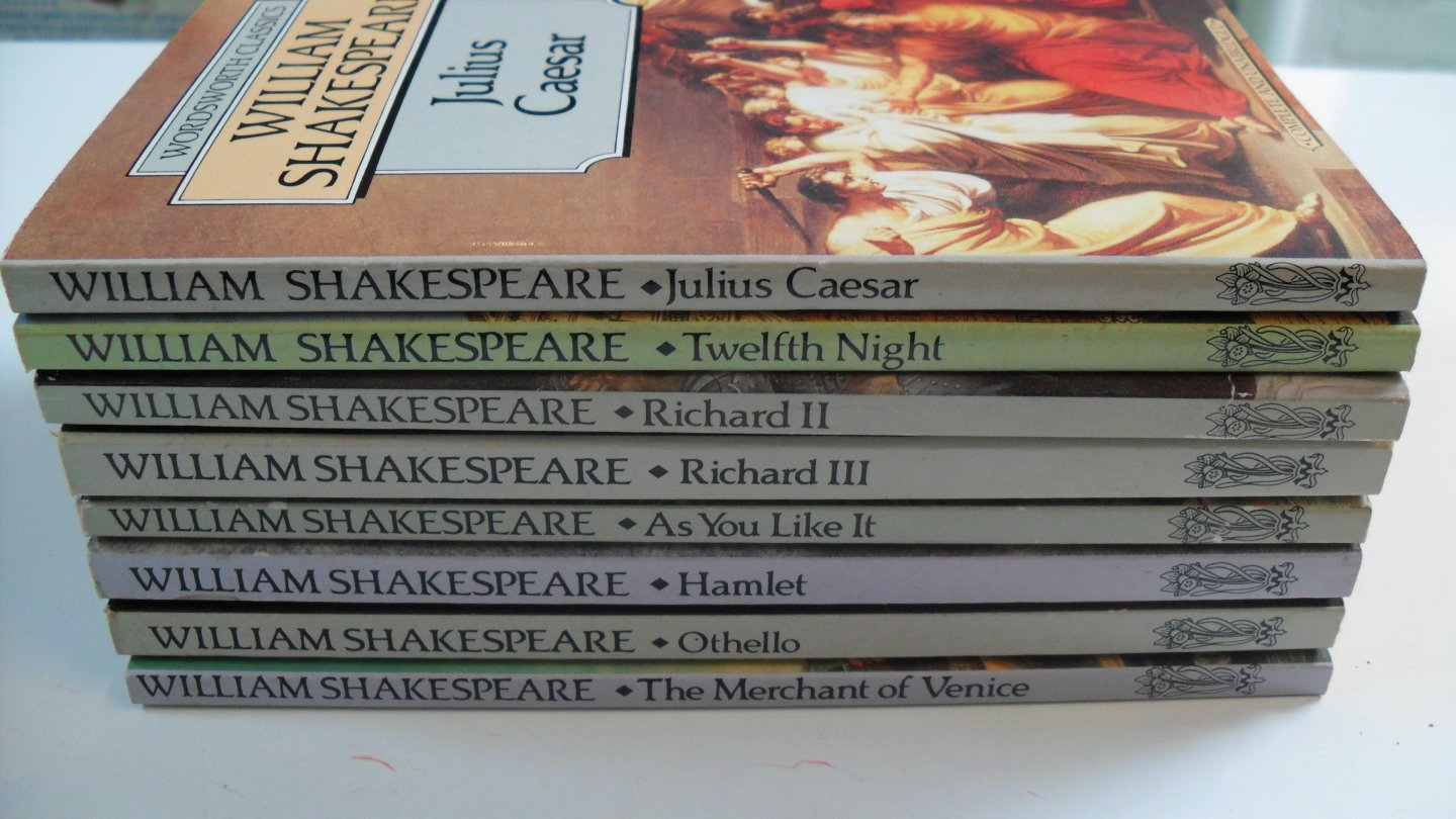 Shakespeare William - Shakespeare: Julius Caesar + Twelfth Night + Richard II + Richard III + As you like it+ Hamlet + Othello + The merchant of Venice