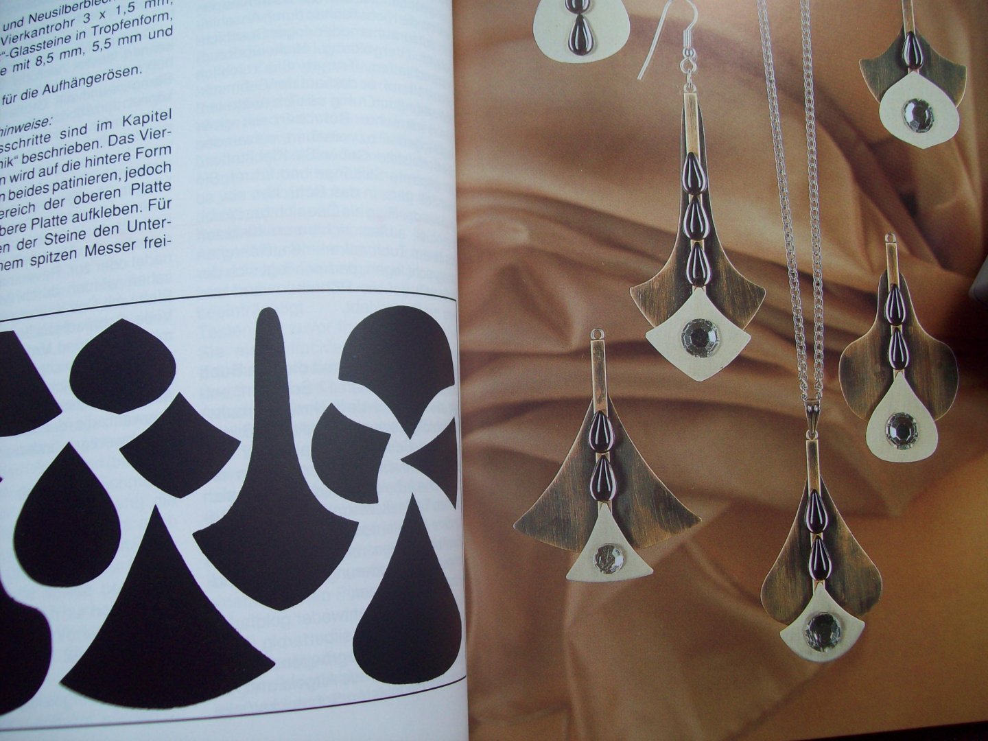 H. Gerd Ohmann - "Metall - Design"  eleganter Schmuck aus eigener Werkstatt