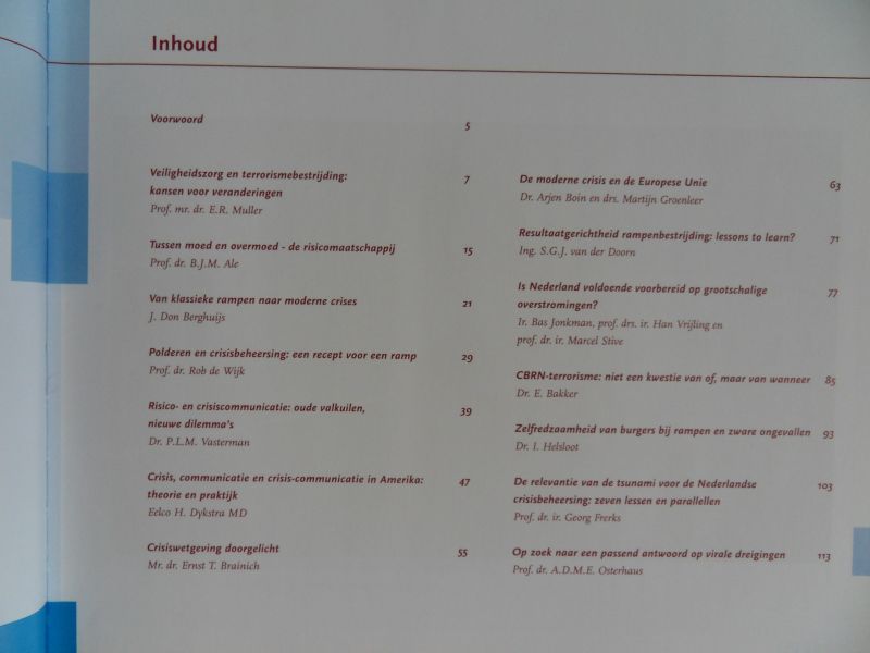 Wismans, Geert (samenstelling en redactie). - Crisisbeheersing belicht.