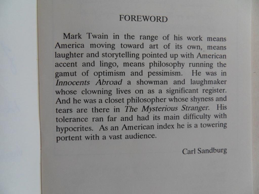 Clemens, Cyril [ edited by ]; Sandburg, Carl [ foreword by ]. - Mark Twain`s Jest  Book. [ Met enige - o.a. gesigneerde - bijlagen ].