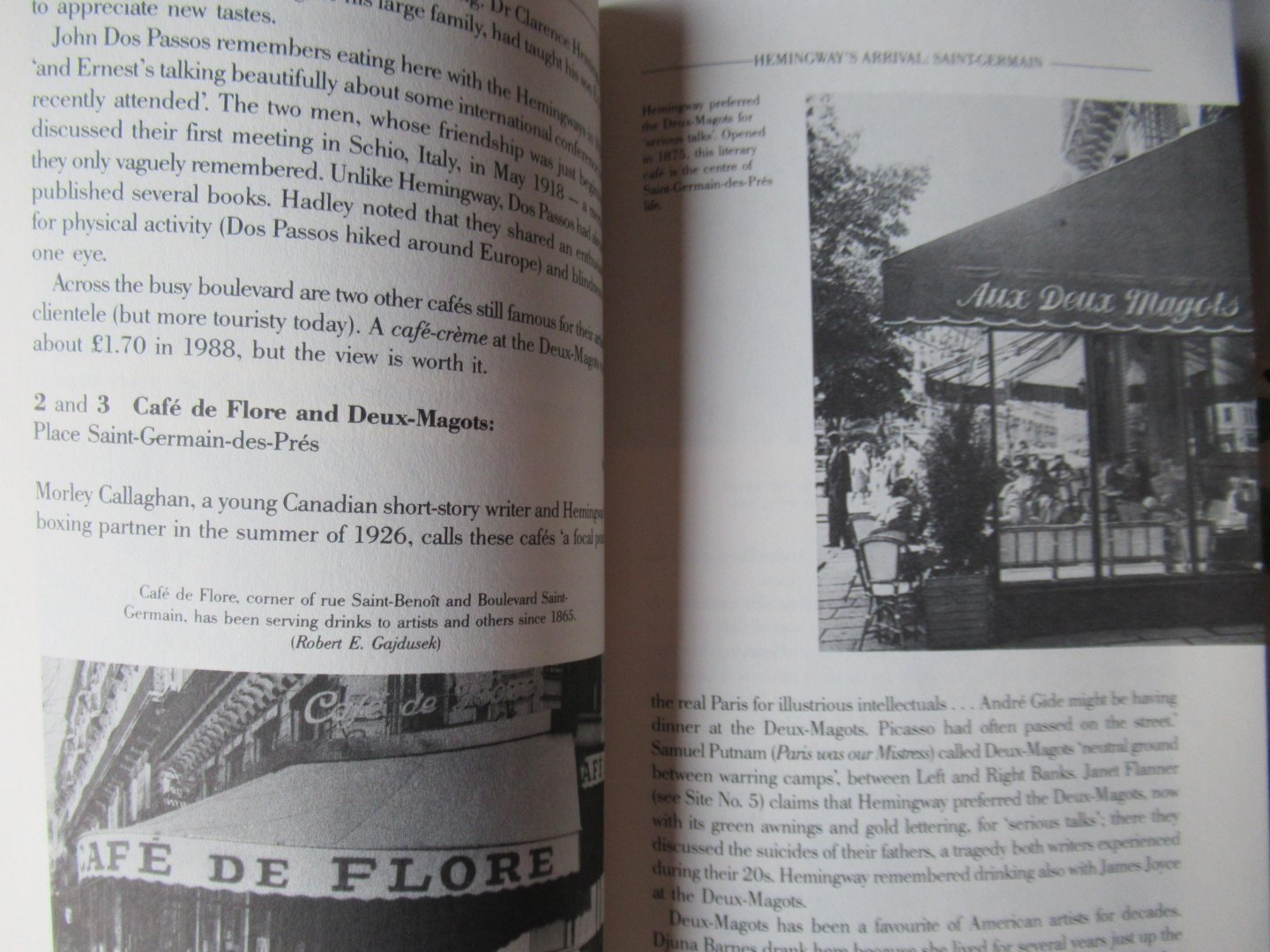 Riley Fitch, Noel - Walks in Hemingway's Paris. A guide to Paris for the literary traveler