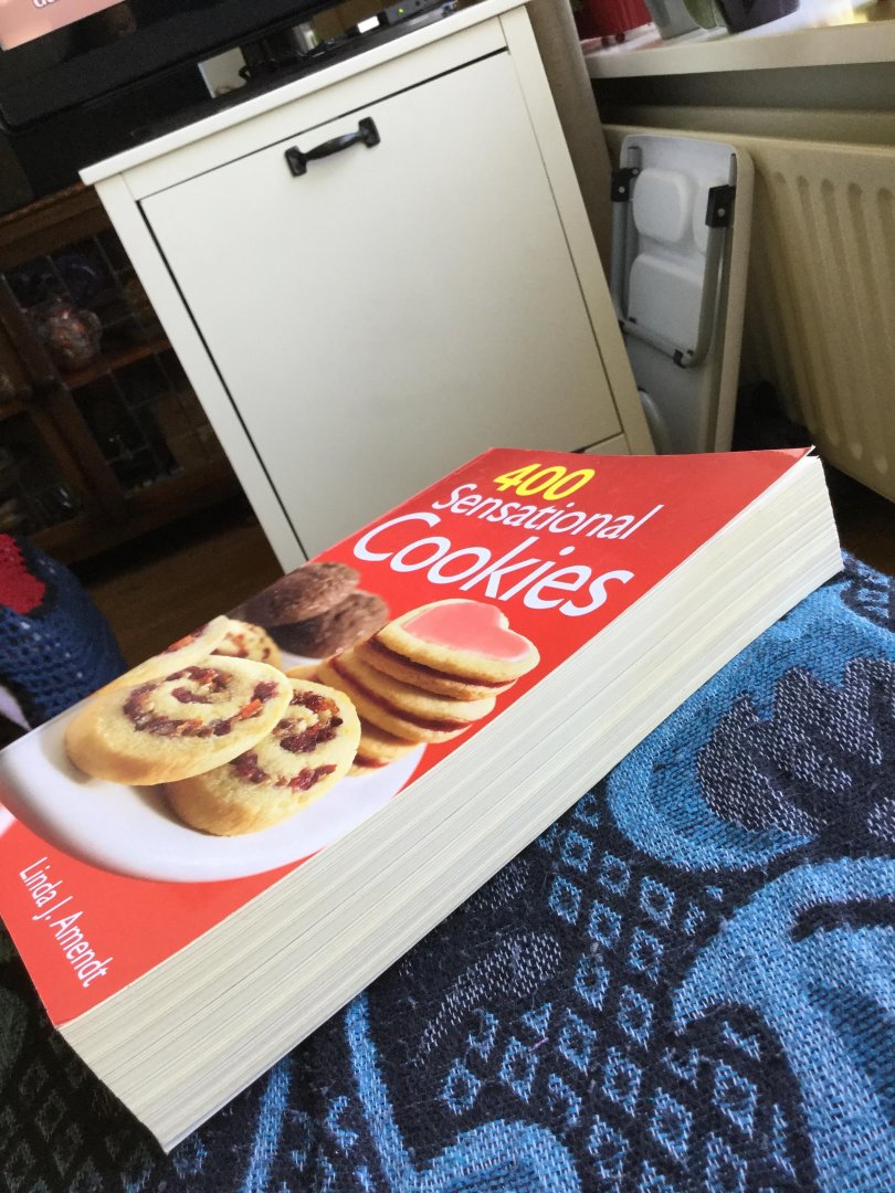 Amendt, Linda J. - 400 Sensational Cookies