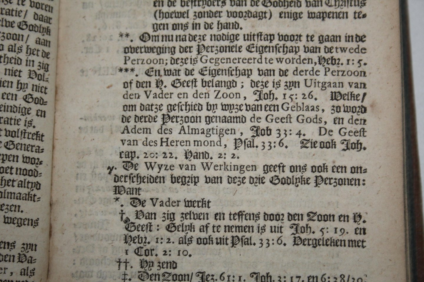 Ravesteyn, Henricus - Kort ontwerp der Godgeleerdheid, of gouden schakel der Godlyke waarheden van de Hervormde Kerke; en ene wederlegginge der dwalingen, van de genen die buiten zyn. Nevens een belydenis-reden