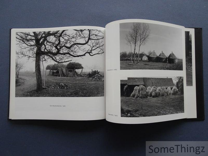 Walter de Mulder. - Land en Gezicht in Vlaanderen 1960-2000. Fotodocument Walter De Mulder.