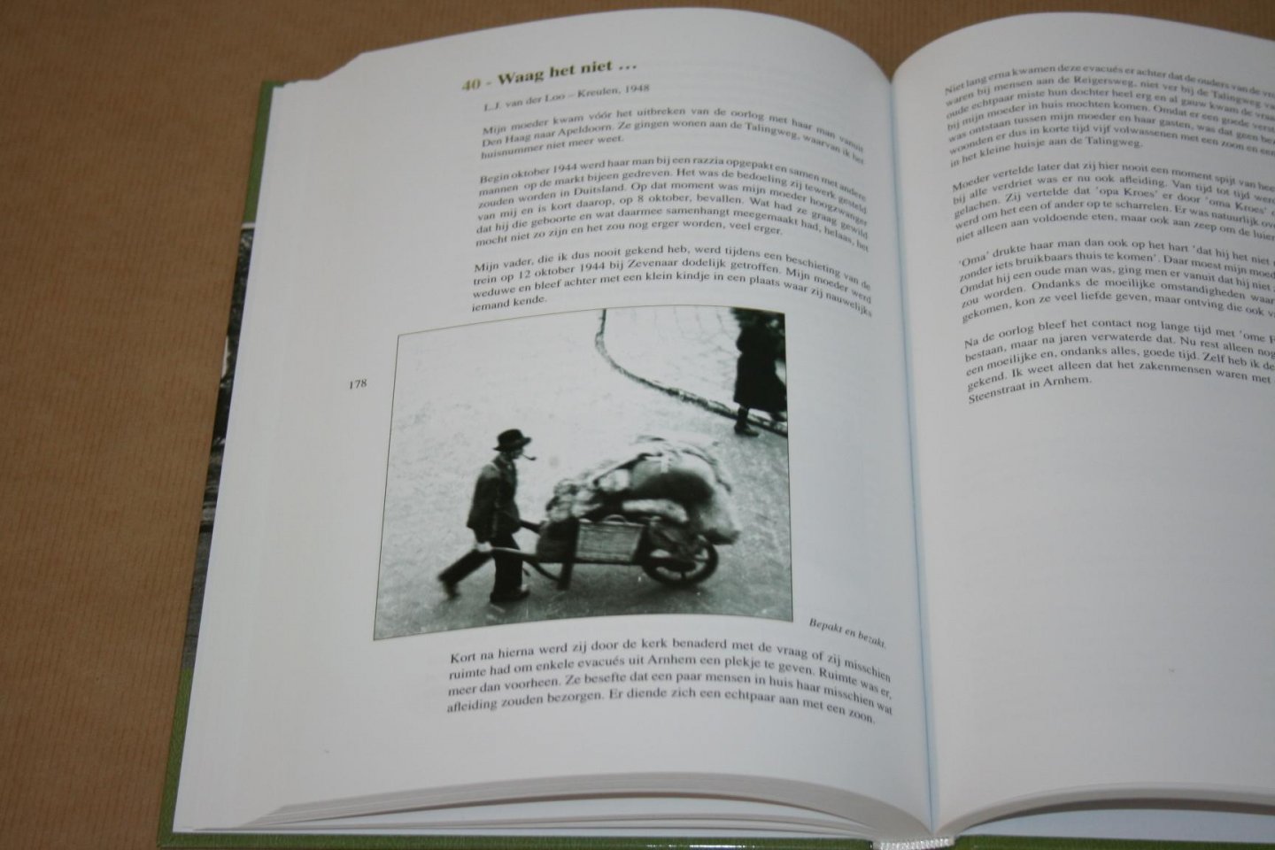 Wim Kroon - Evacué in Apeldoorn - 1944-1945  Arnhemse evacués welkom in Apeldoorn en omliggende dorpen