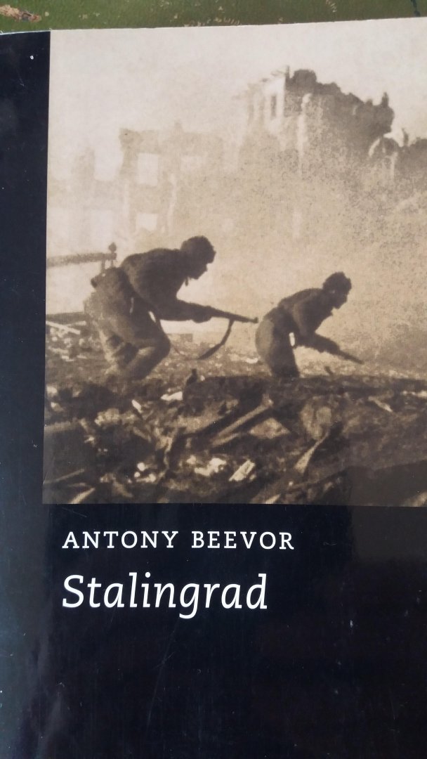 Beevor, Antony - Stalingrad