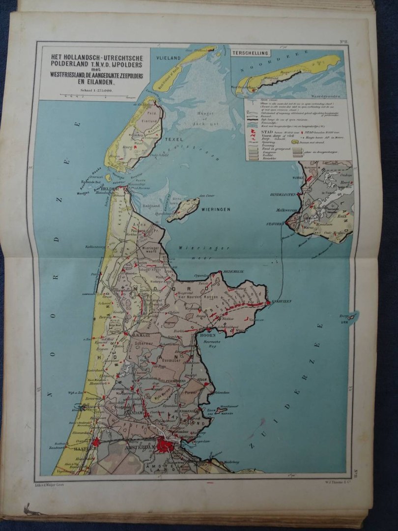 Beekman, A.A. en Schuiling, R.. - Schoolatlas van de geheele Aarde.