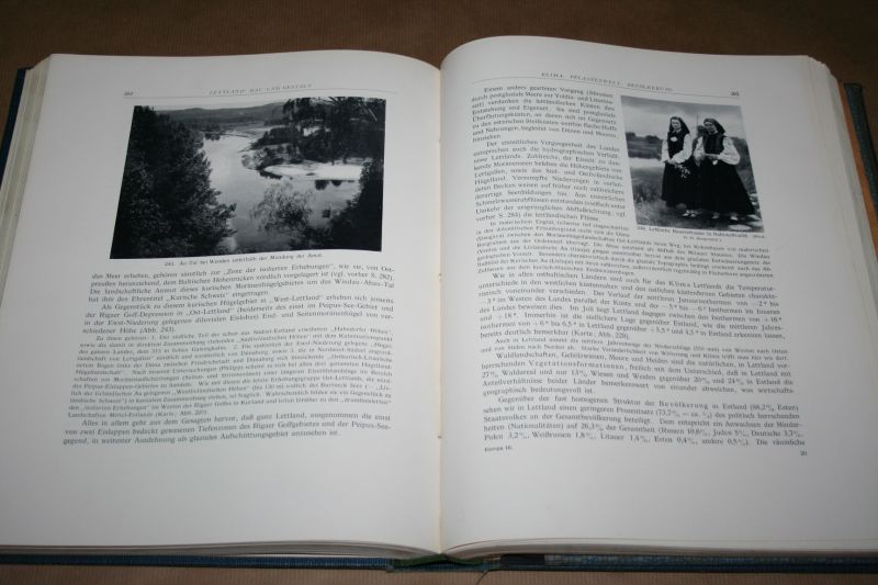 Dr. Walter Geisler e.a. - Handbuch der geographischen Wissenschaft --  Mitteleuropa ausser deutsches Reich Osteuropa. nebst Kaukasusländern