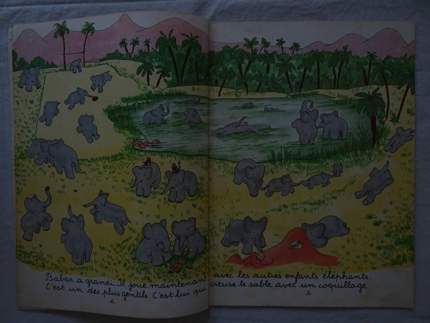 Brunhoff, Jean de. - Histoire de Babar. Le petit éléphant.