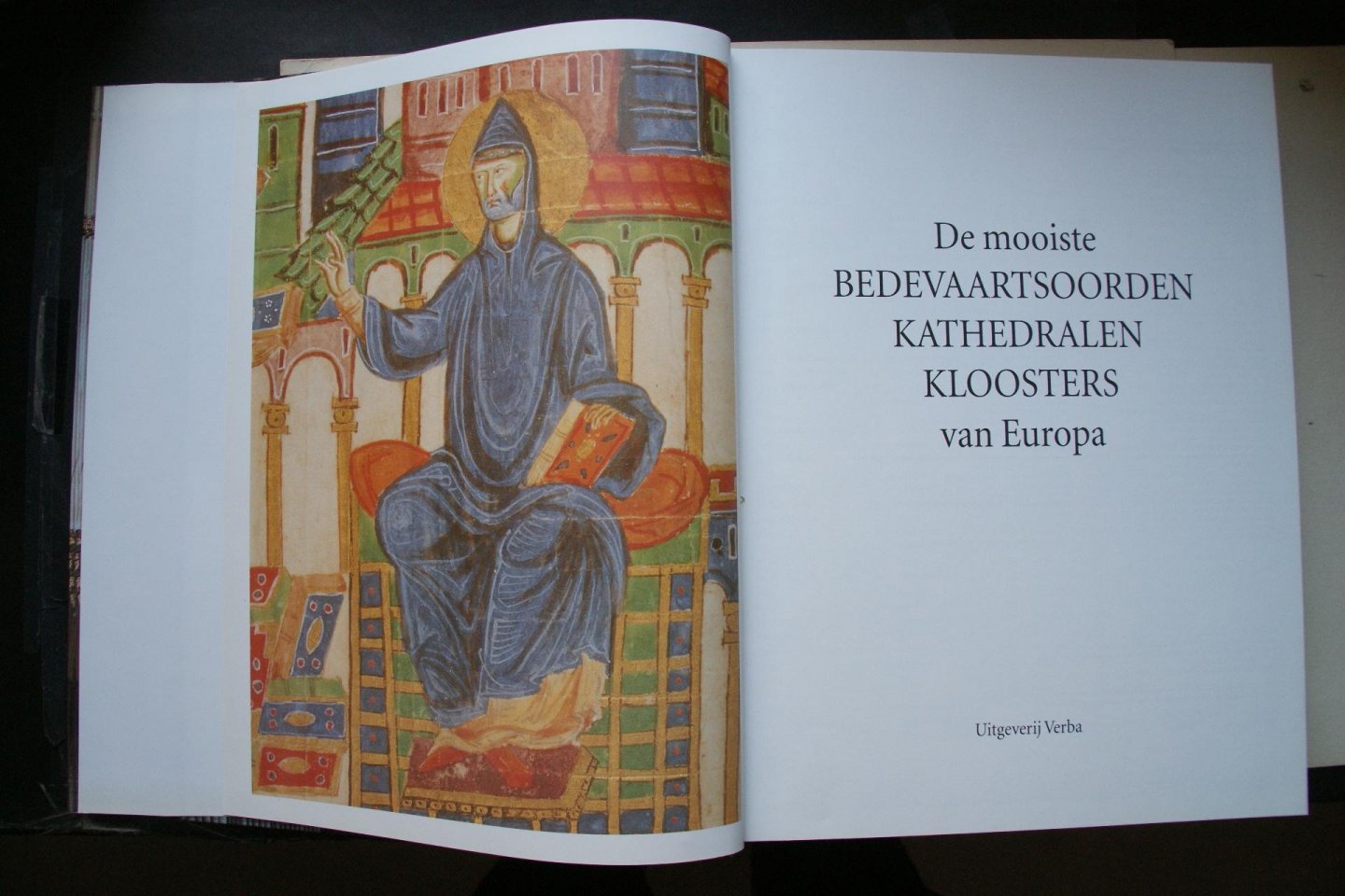 Brambock, Peter - De Mooiste Bedevaartsoorden  Kathedralen  Kloosters  van Europa