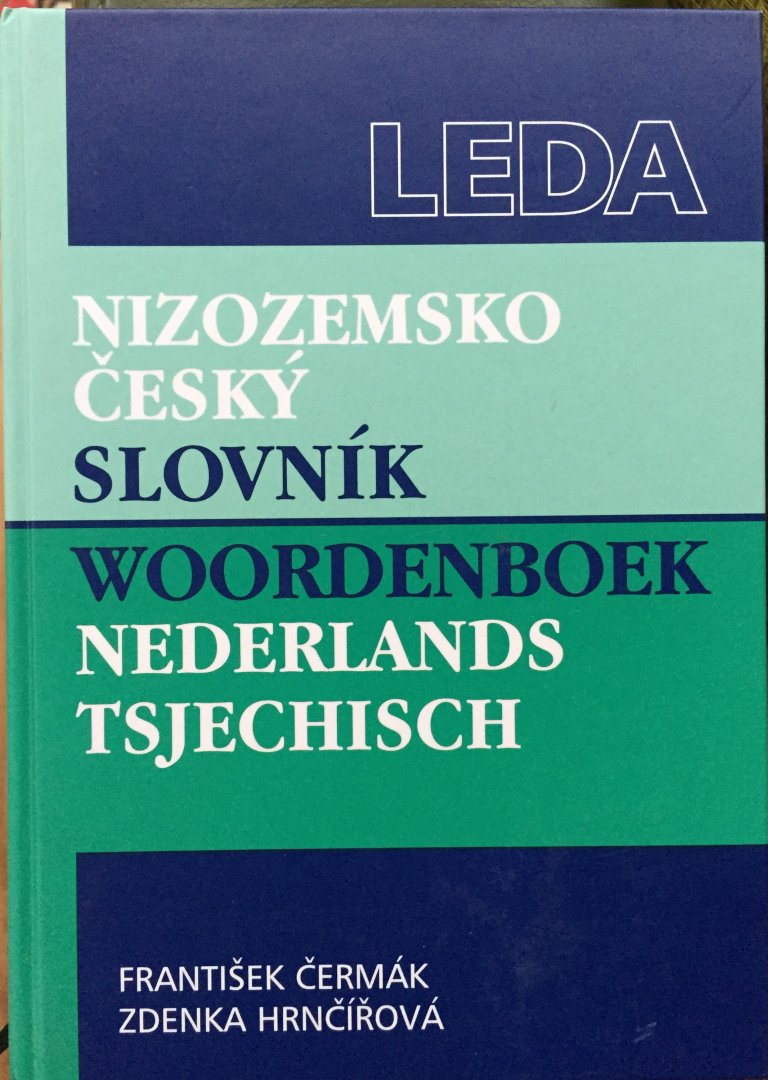 Čermák, František.    Zdenka, Hrnčířová. - Woordenboek Nederlands-Tsjechisch.  Nizozemsko Český - Slovník.