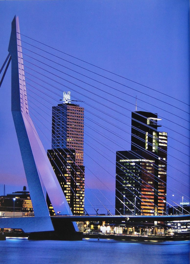 Maandag, Ben ; Klerks, Jan - Rotterdam wolkenkrabberstad = Rotterdam skyscraper city