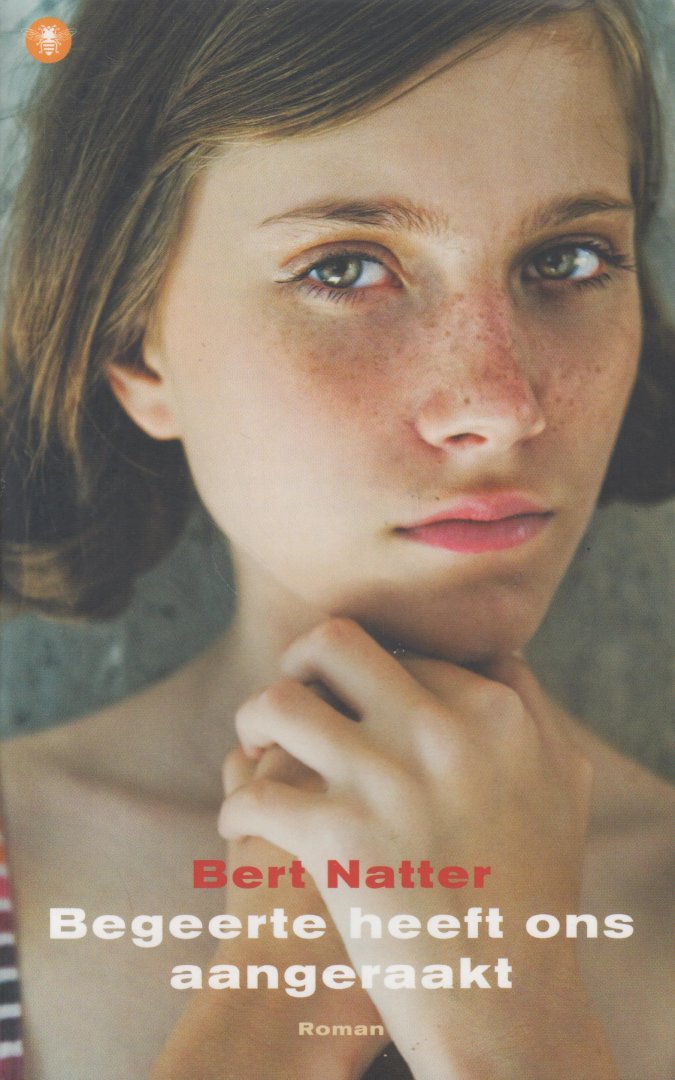 Natter (Baarn, 19 januari 1968) , Egbert (Bert) - Begeerte heeft ons aangeraakt - roman - Bij de vuurwerkramp in Enschede verliest Lucas Hunthgburth zijn beste vriend. Alleen zijn werk als conservator Oude Muziekinstrumenten brengt hem enige verlichting in de jaren van duisternis die daarop volgen.