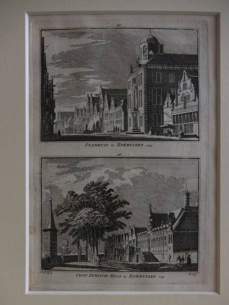 Enkhuizen. - Stadhuis te Enkhuizen, 1729/ Oost Indisch-Huis te Enkhuizen, 1729.