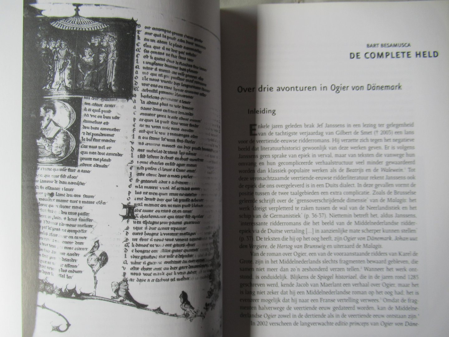 Sleiderink, Remco - Uyttersprot, Veerle - Besamusca, Bart (red.) - Maar er is meer