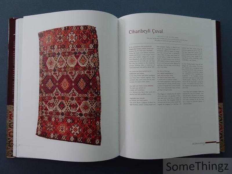 Loomans, Leo. - Trip trough Anatolia guided by Carpets and Kilims. A Collection including a description of Origin, Material, Technique, Colour, Design.