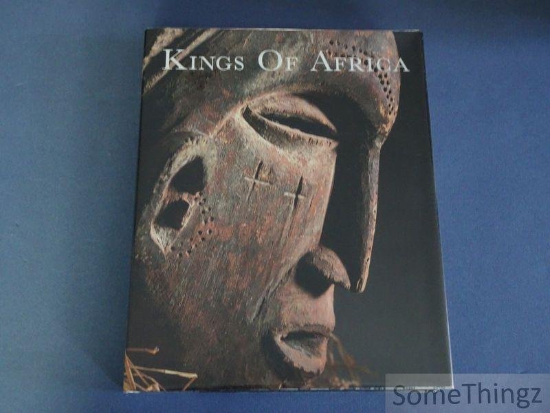Beumers, Erna en Koloss, Hans-Joachim (red.). - Kings of Africa. Paleiskunst uit de koninkrijken van Centraal Afrika. Collectie Museum für Völkerkunde, Berlijn.