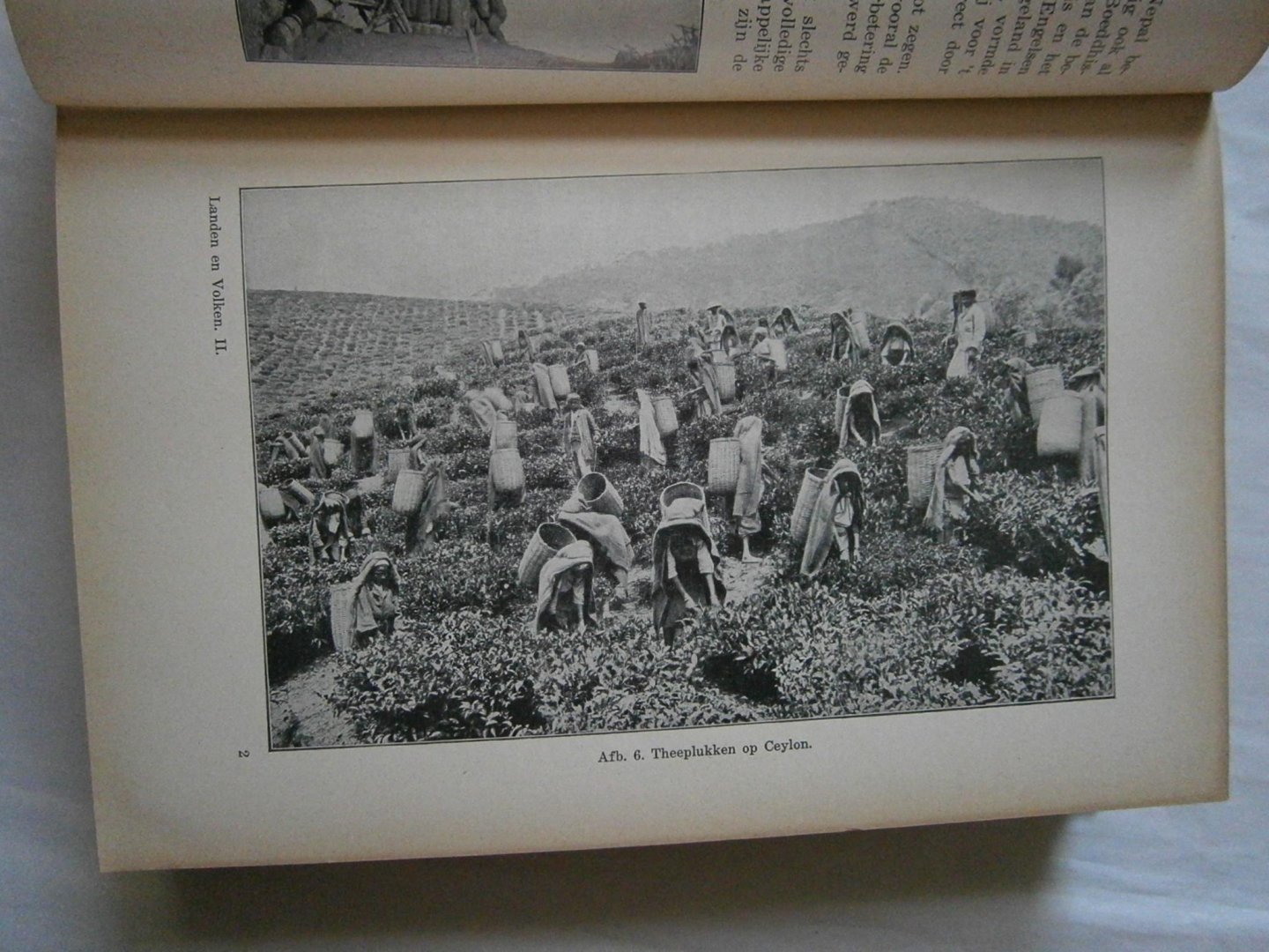 Ule, Prof. Dr. Willi - Landen en volken van alle werelddelen in woord en beeld  deel I en II