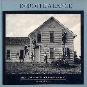 LANGE, DOROTHEA. - Dorothea Lange. Les maitres de la photographie.