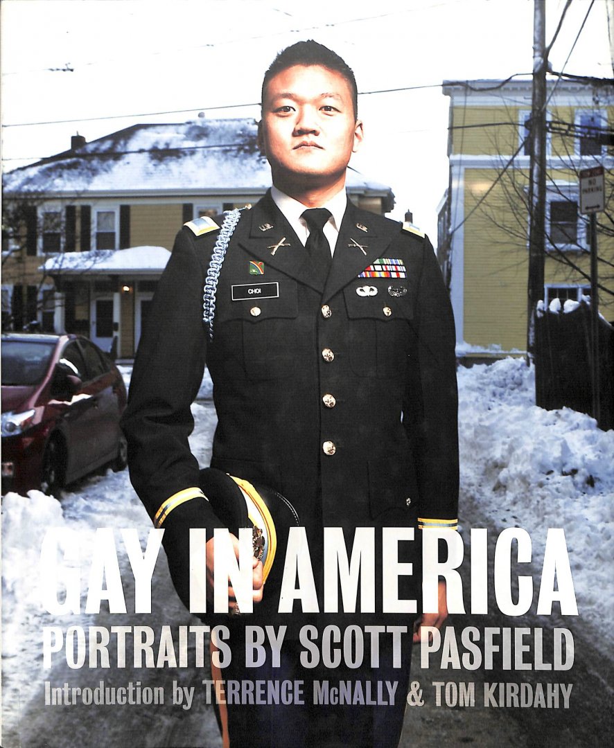Pasfield, Scott / McNally, Terence / Kirdahy, Tom - Gay in America. Portraits by Scott Pasfield