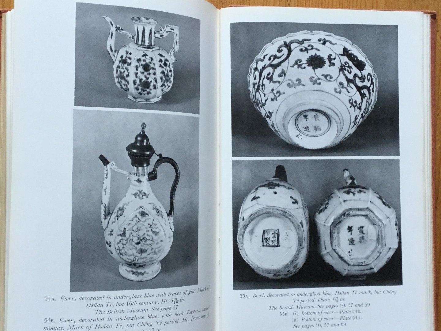 Jenyns, S. - Ming Pottery and Porcelain