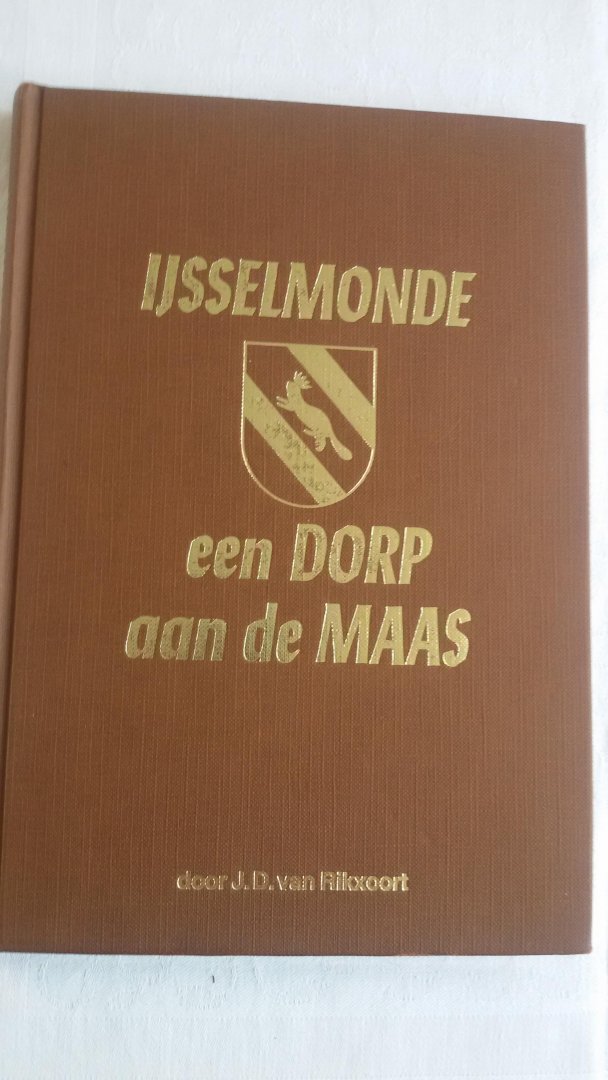 Rikxoort, J.D. van - IJsselmonde een dorp aan de Maas