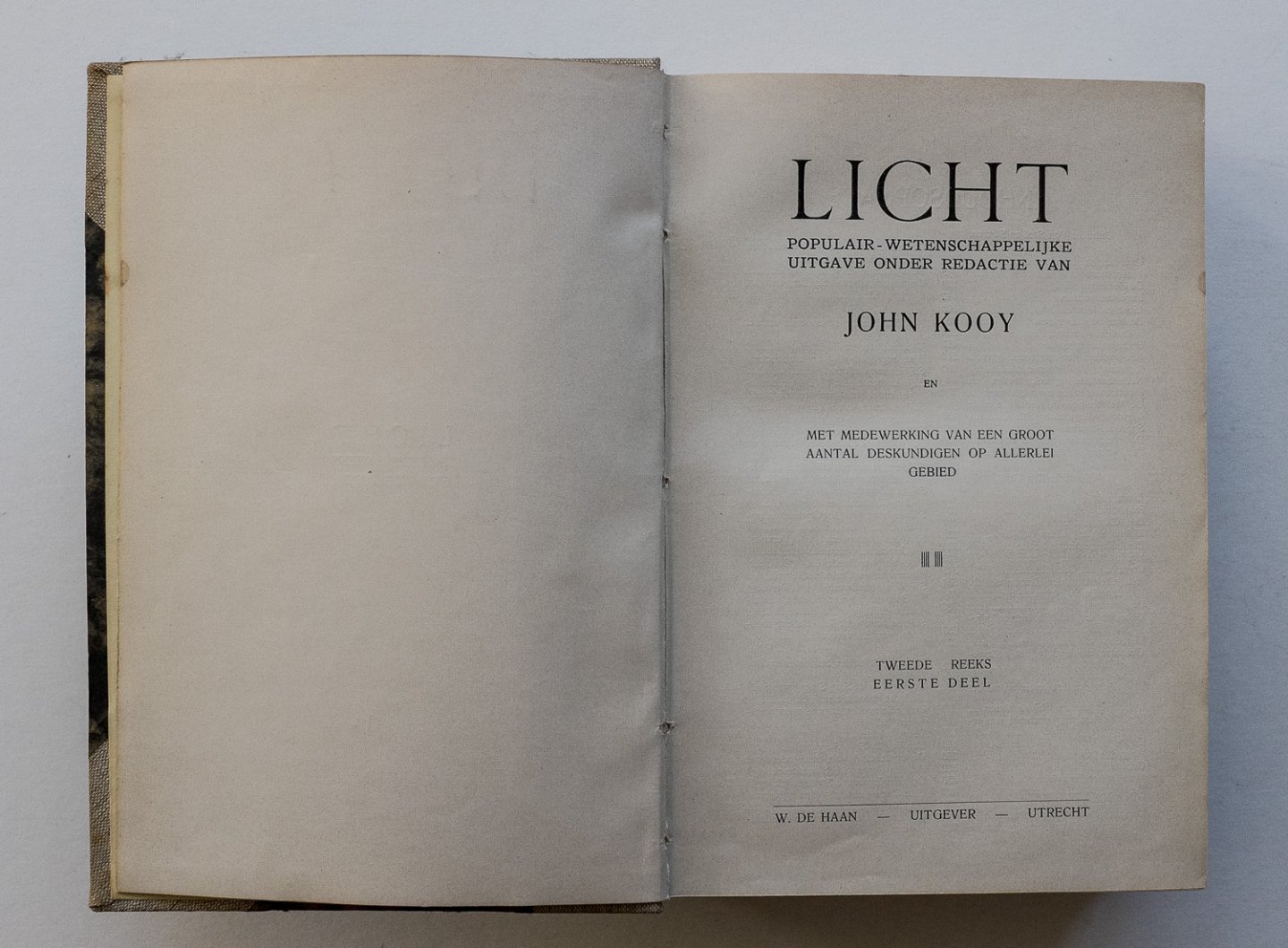Kooy, John (red.) - Licht - populair-wetenschappelijke uitgave onder redactie van John Kooy - 1e deel - 2e reeks