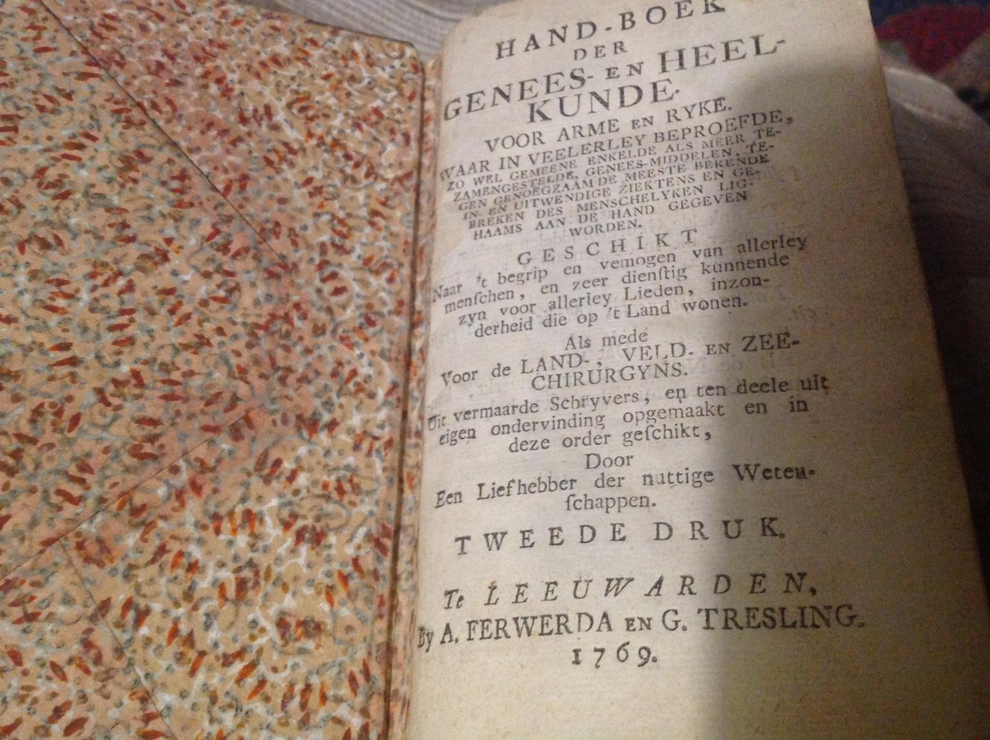  - Handboek der Geneeskunde ,voor Arme en Ryke  Geschikt 1769