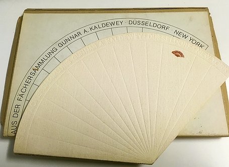 KALDEWEY, Gunnar A. - Fächer des 18. Jahrhunderts, ausgestellt in San Francisco, Californien, International Antiquarian Book Fair 29.1.-1.2.1981. Aus der Fächersammlung Gunnar A. Kaldewey.