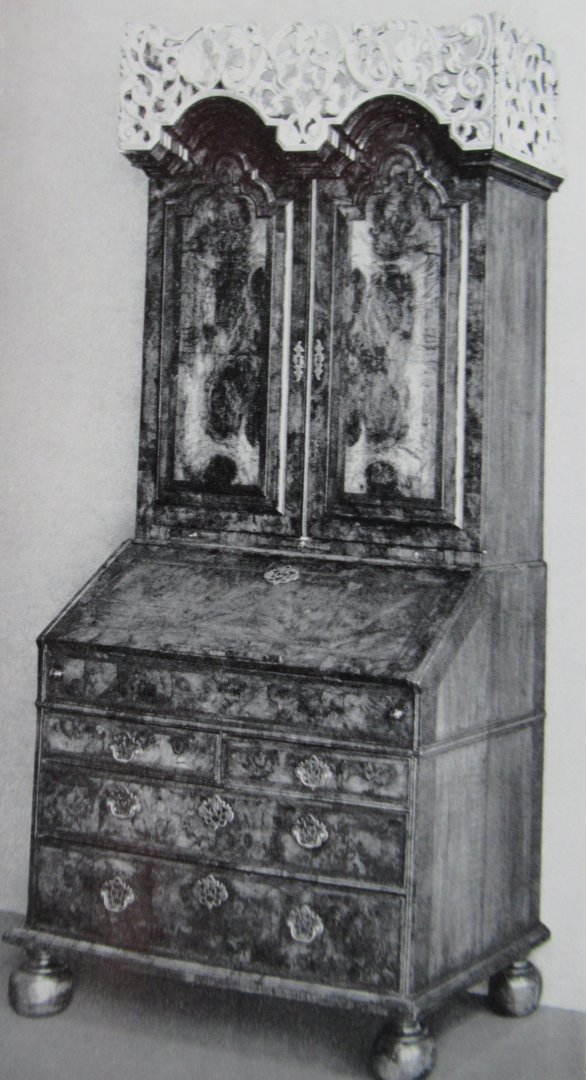 Hayward, J.F. - English desks and bureaux